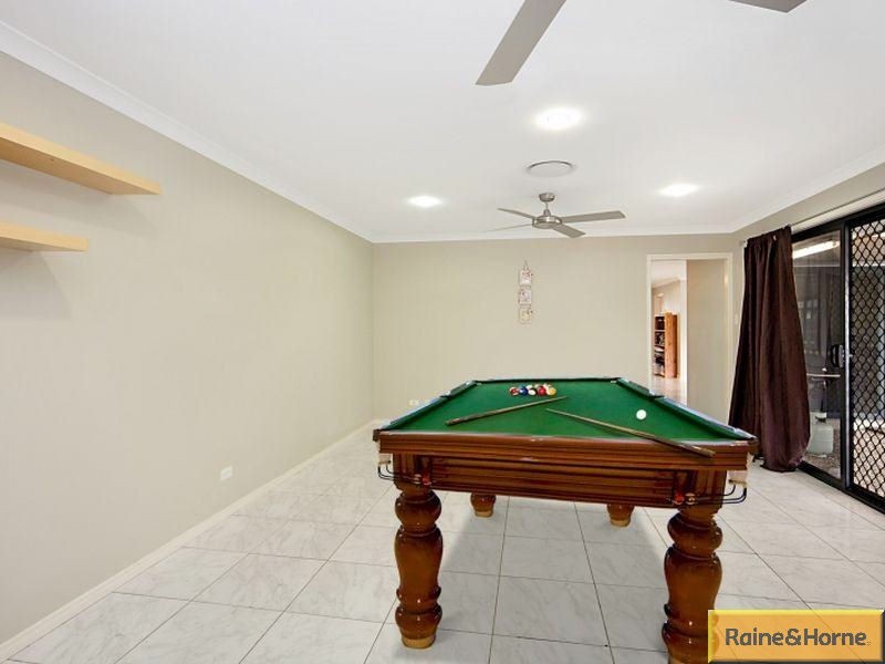 13 Lookout Place, Narangba QLD 4504