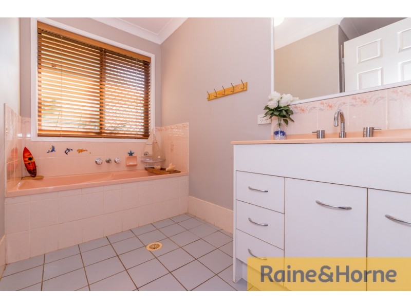 5 Coralfern Court, Morayfield QLD 4506