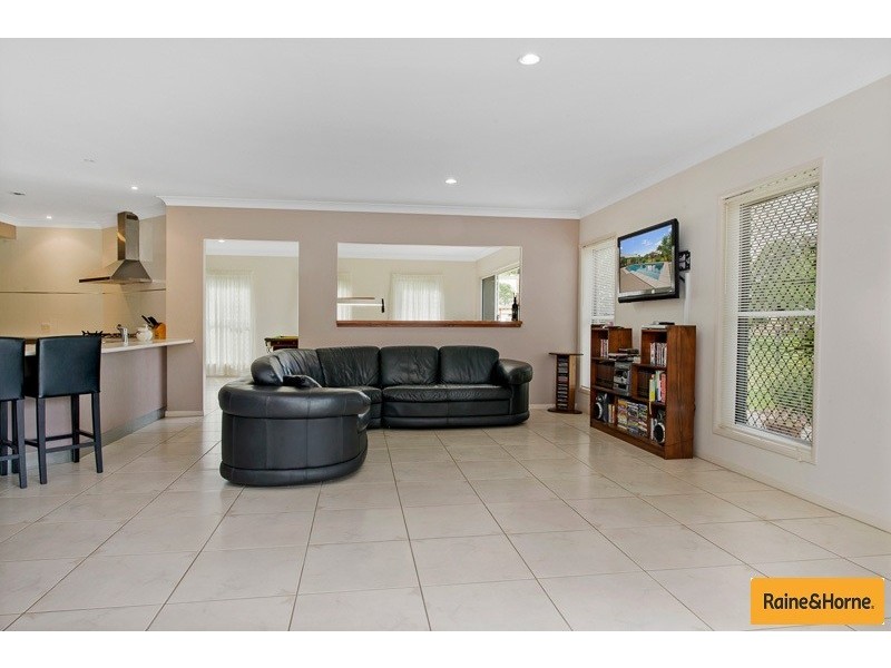 169 Thornbill Dr, Upper Caboolture QLD 4510