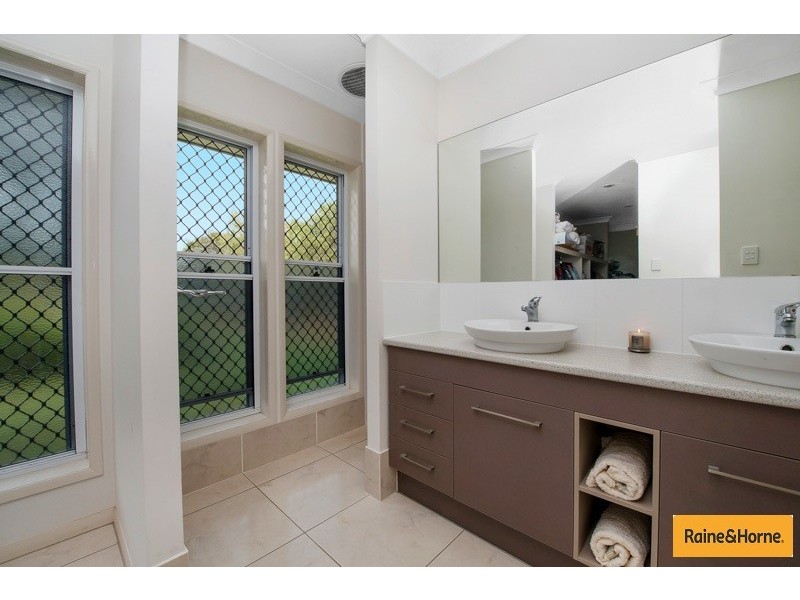 169 Thornbill Dr, Upper Caboolture QLD 4510