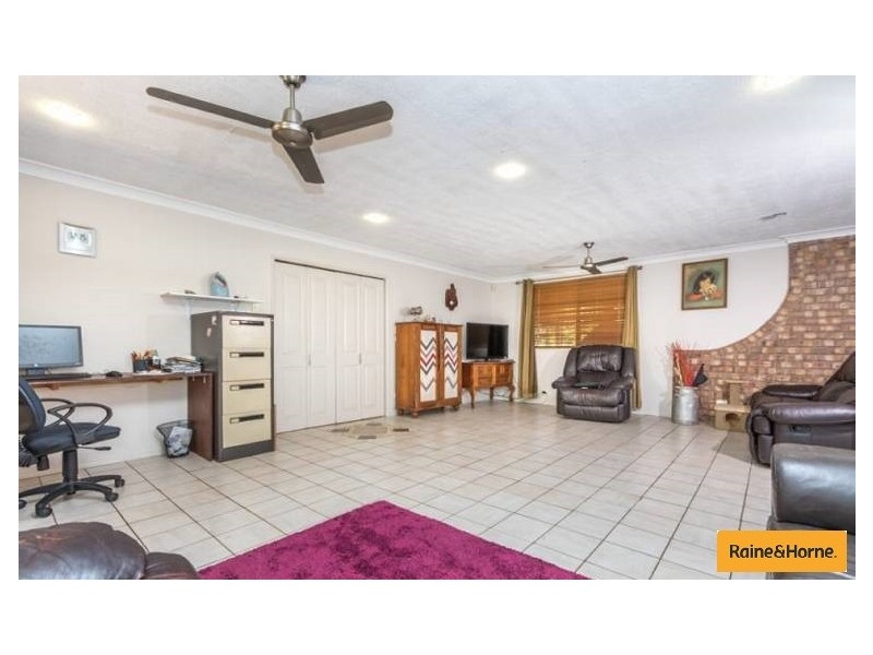 37 Hoad Street, Morayfield QLD 4506