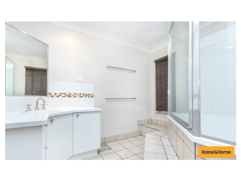 37 Hoad Street, Morayfield QLD 4506
