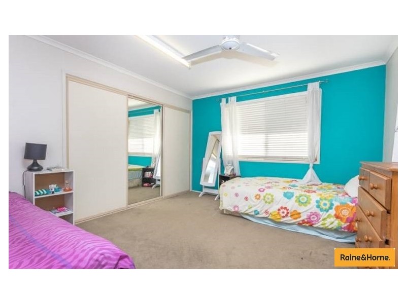 37 Hoad Street, Morayfield QLD 4506