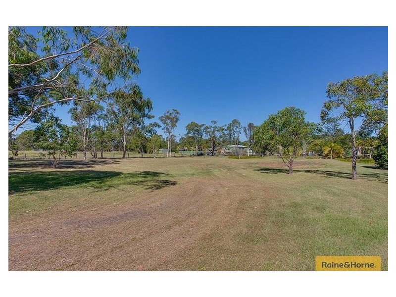 279 Old Bay Road, Burpengary QLD 4505