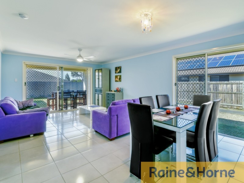8 Chaps Cl, Narangba QLD 4504
