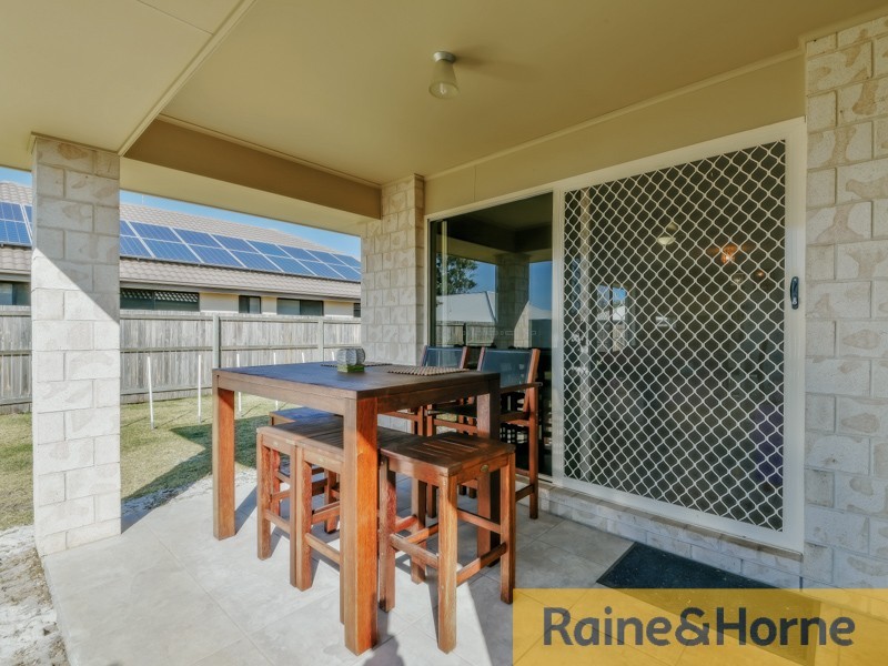 8 Chaps Cl, Narangba QLD 4504