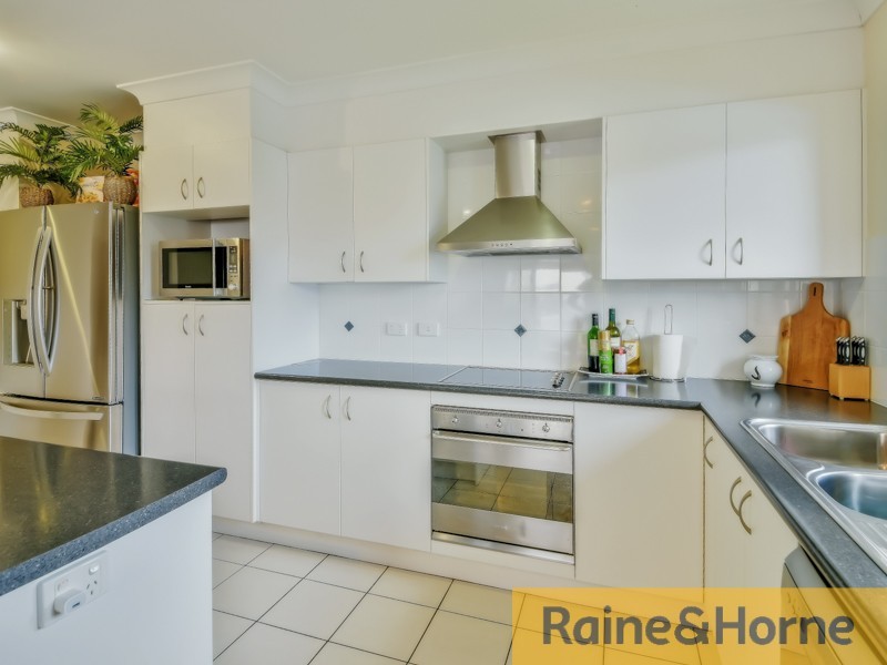 6 Gundabluey Crt, Burpengary QLD 4505