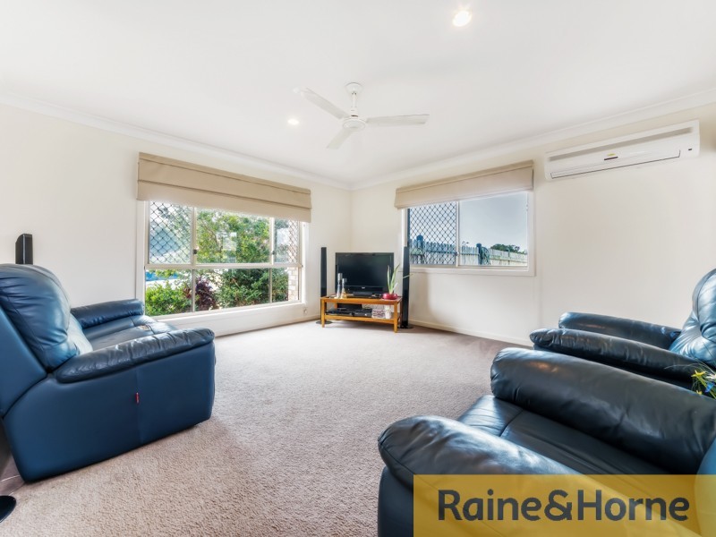 6 Gundabluey Crt, Burpengary QLD 4505