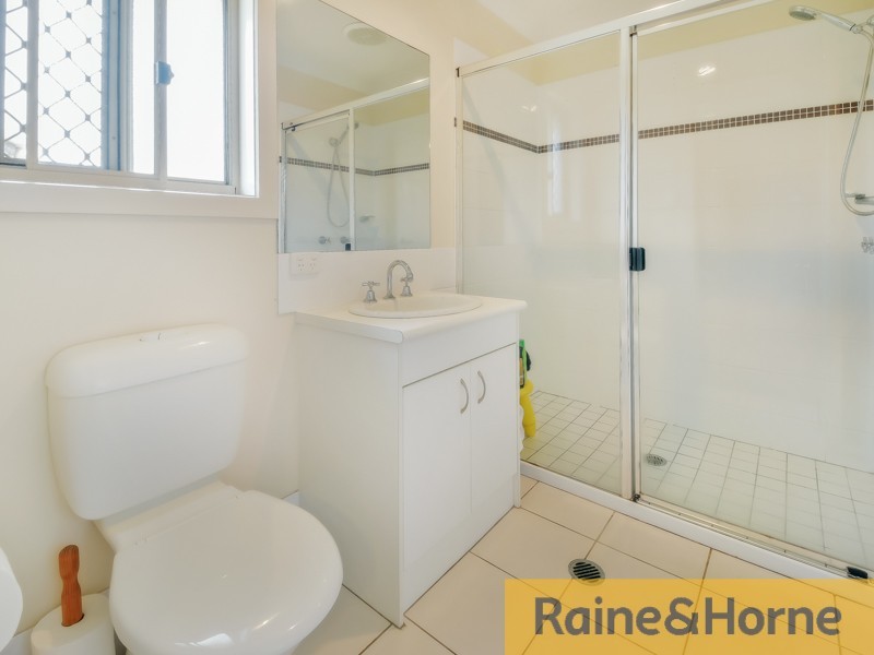 6 Gundabluey Crt, Burpengary QLD 4505