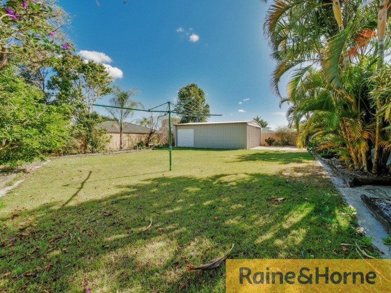 6 Sturt Street, Morayfield QLD 4506