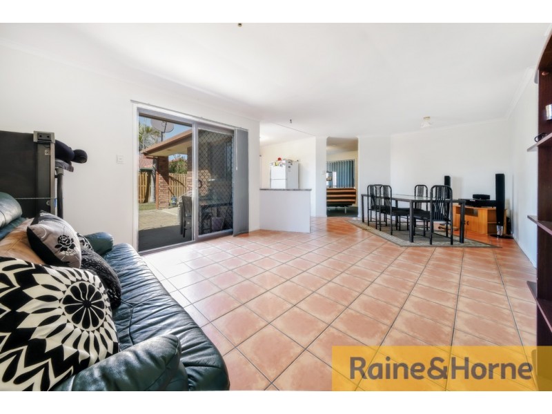 16 Benjamin Court, Morayfield QLD 4506