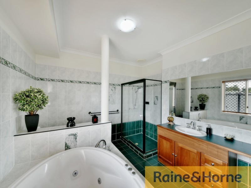 23 Leray Road, Elimbah QLD 4516