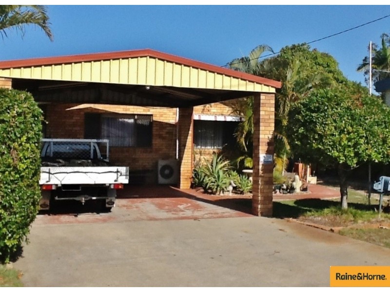 4 Gillian Street, Beachmere QLD 4510