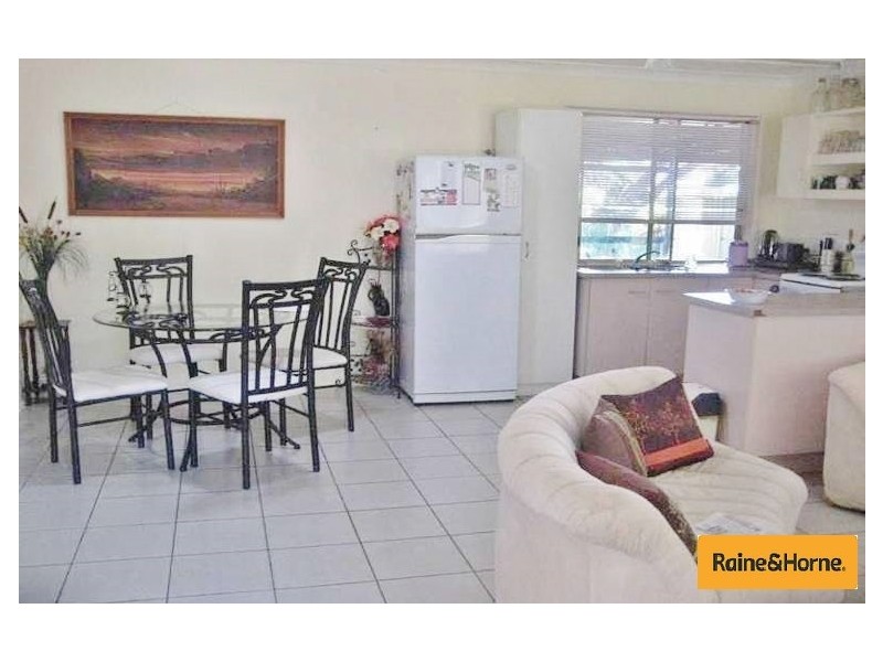 12 James Road, Beachmere QLD 4510