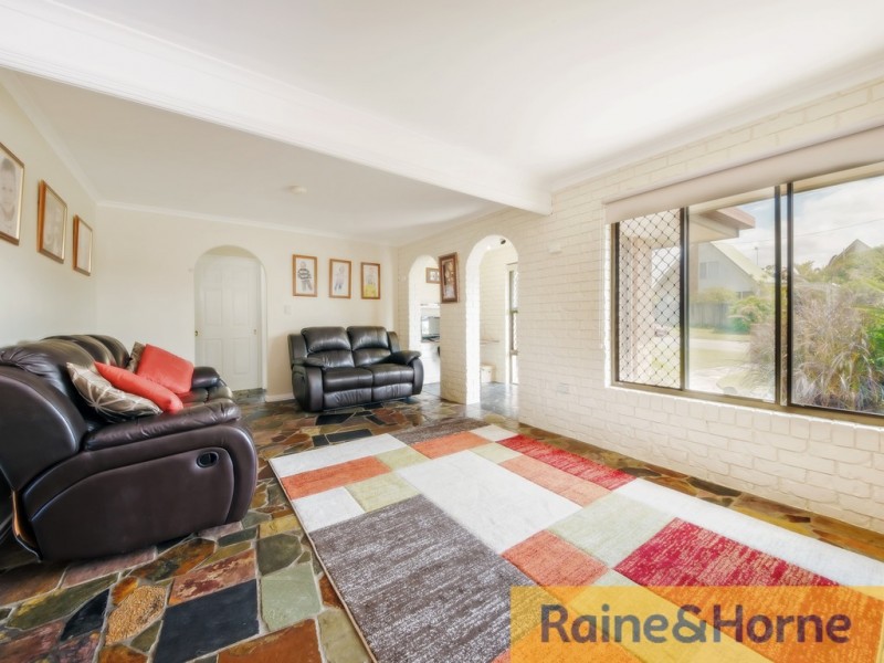 20 Emerson Drive, Morayfield QLD 4506