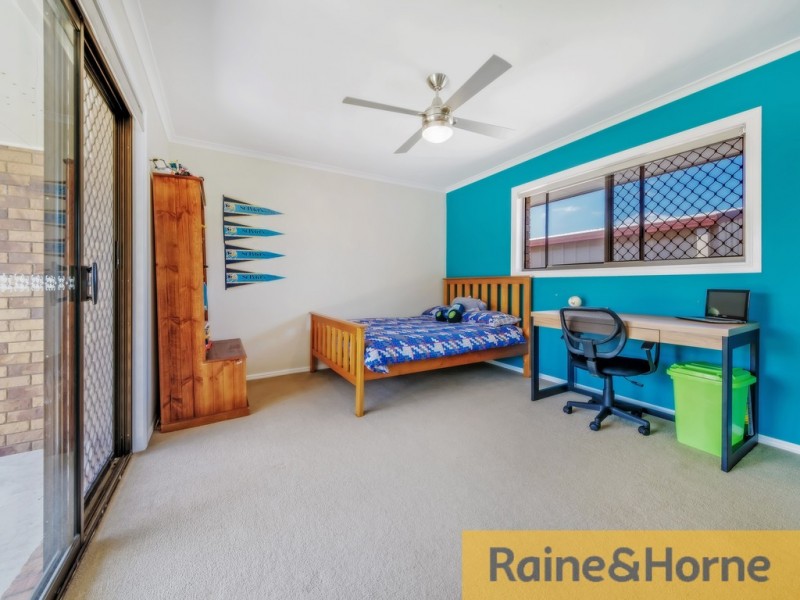 20 Emerson Drive, Morayfield QLD 4506