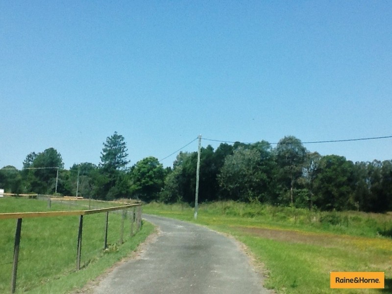 15 Murray Court, Beachmere QLD 4510