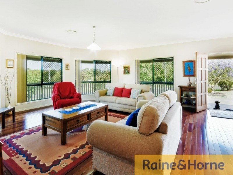 25 Mulligan Crescent, Elimbah QLD 4516