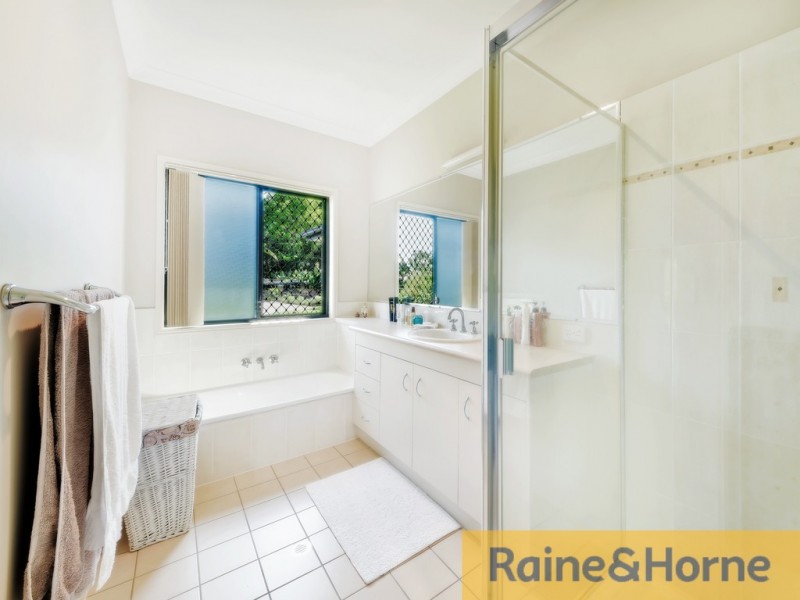 25 Mulligan Crescent, Elimbah QLD 4516
