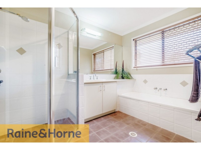 14 Springwaters Crescent, Morayfield QLD 4506