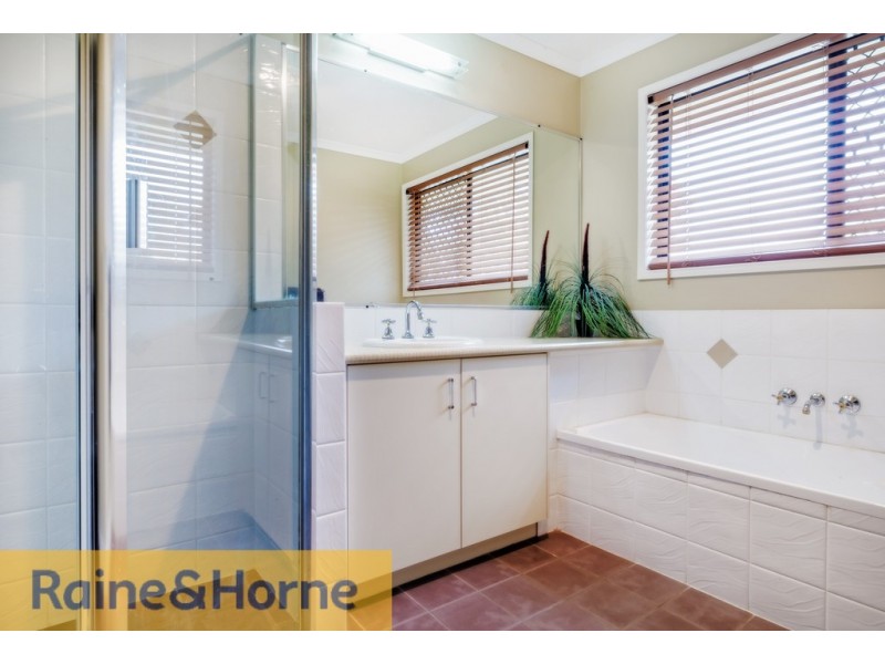 14 Springwaters Crescent, Morayfield QLD 4506