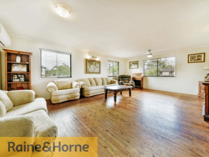 33 Sherwood Street, Morayfield QLD 4506