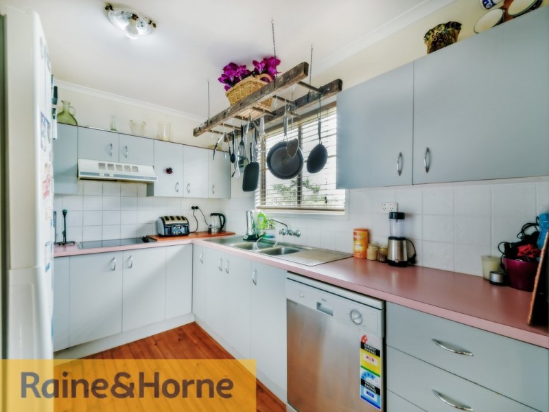 33 Sherwood Street, Morayfield QLD 4506