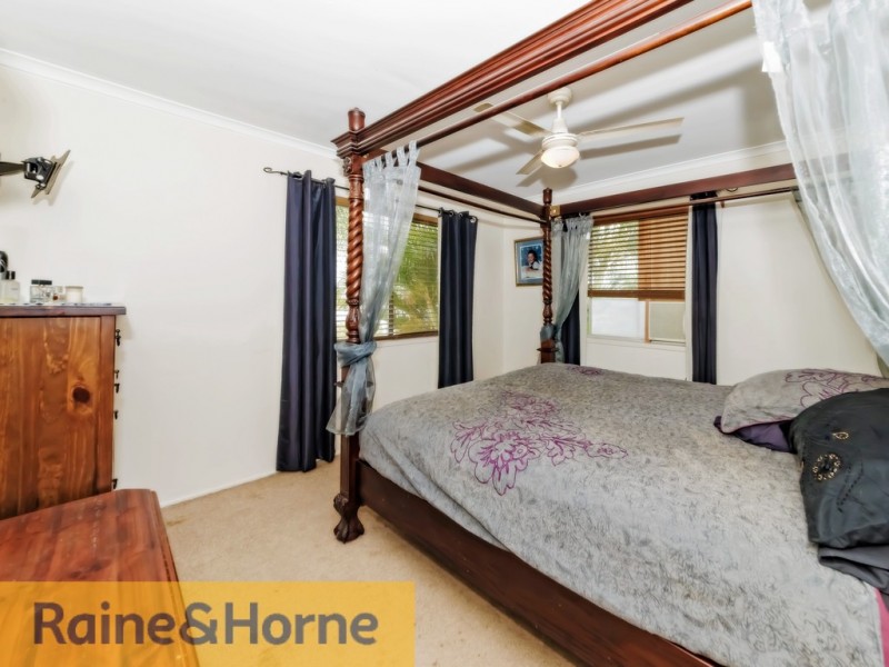 33 Sherwood Street, Morayfield QLD 4506