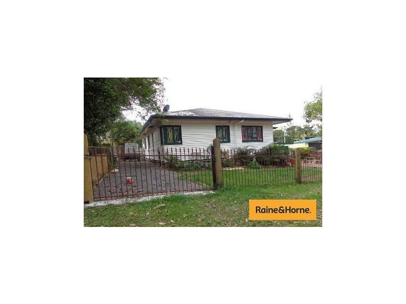 5 The Esplanade, Caboolture QLD 4510