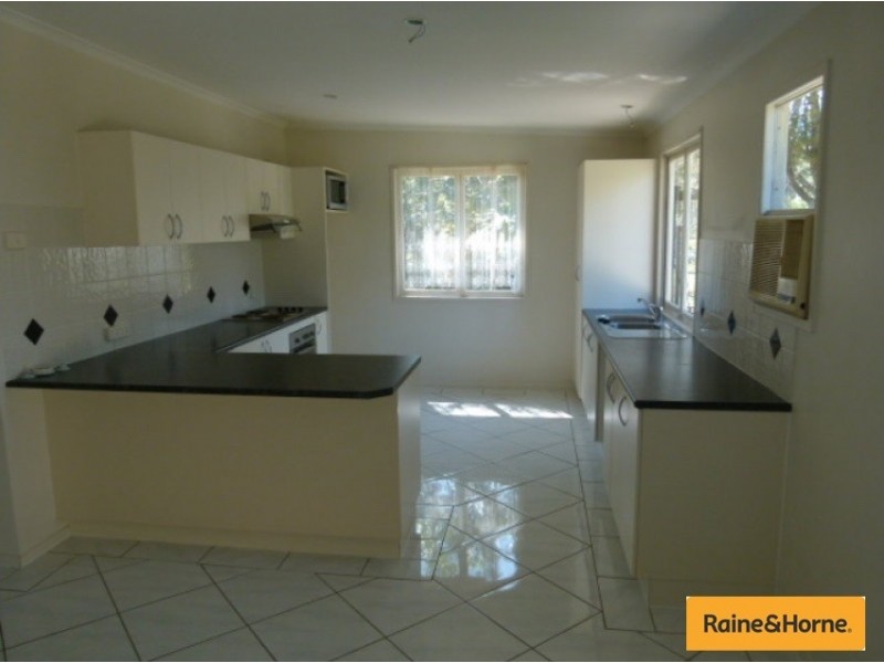 17 Dances Road, Caboolture QLD 4510