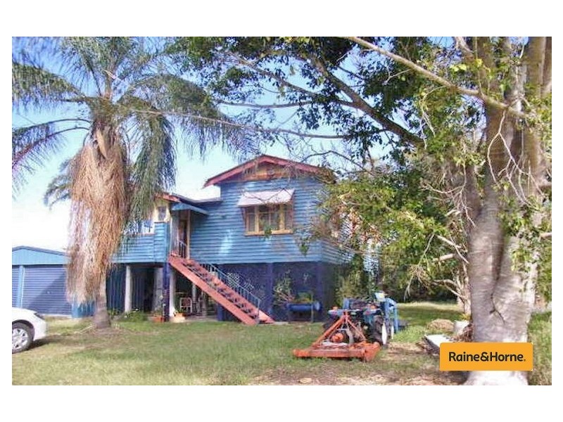 18 Murray Court, Beachmere QLD 4510