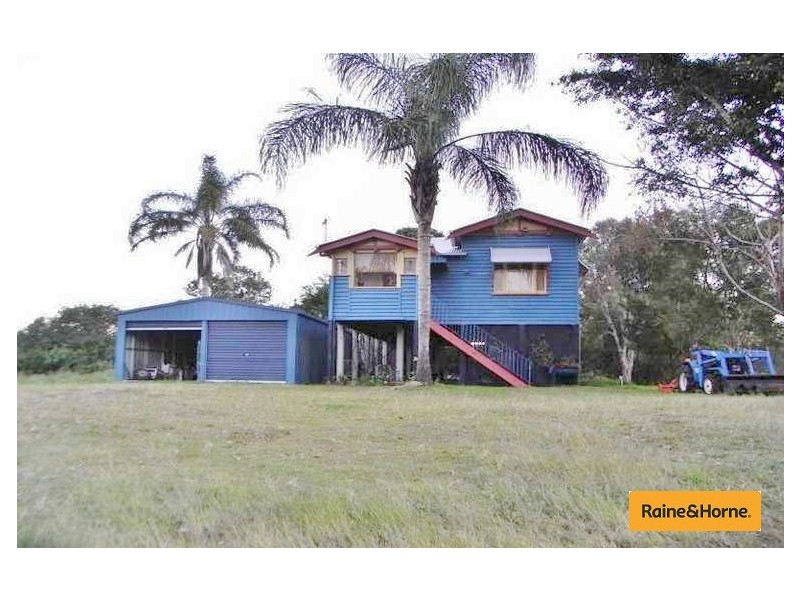 18 Murray Court, Beachmere QLD 4510