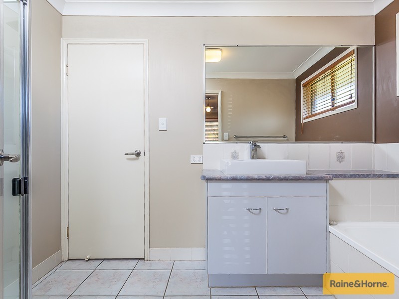 1 Teatree Court, Burpengary QLD 4505