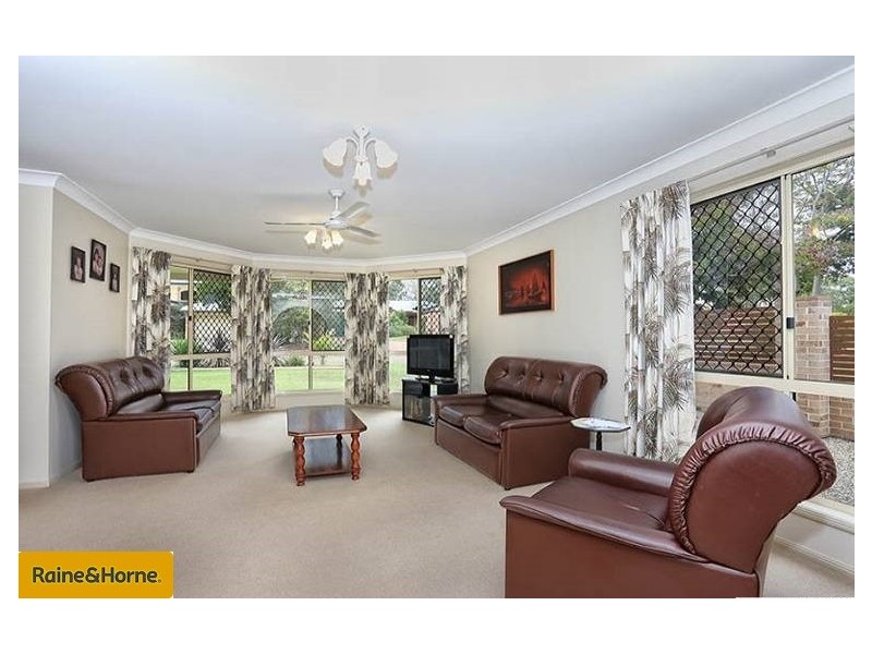 7-9 Ardel Place, Sandstone Point QLD 4511
