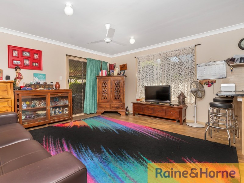 7 Cook Avenue, Caboolture South QLD 4510