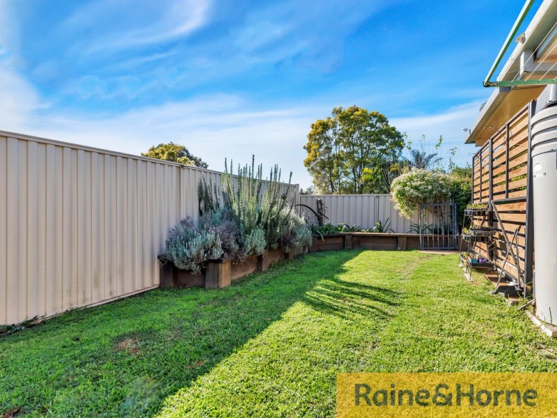 7 Cook Avenue, Caboolture South QLD 4510