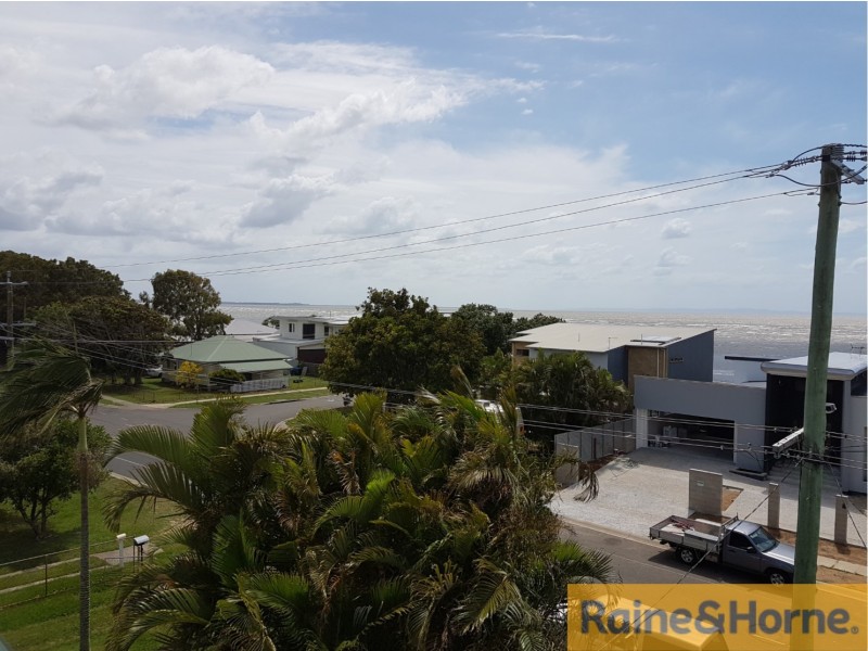 98 Biggs Avenue, Beachmere QLD 4510