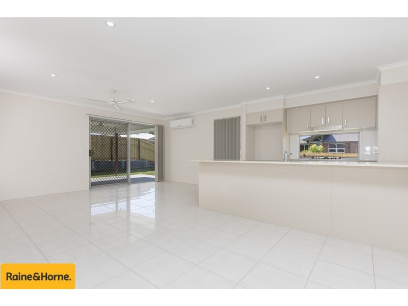 7 Python Street, Dakabin QLD 4503