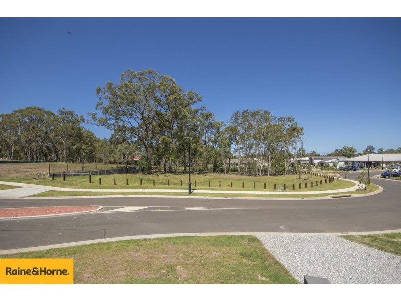 7 Python Street, Dakabin QLD 4503