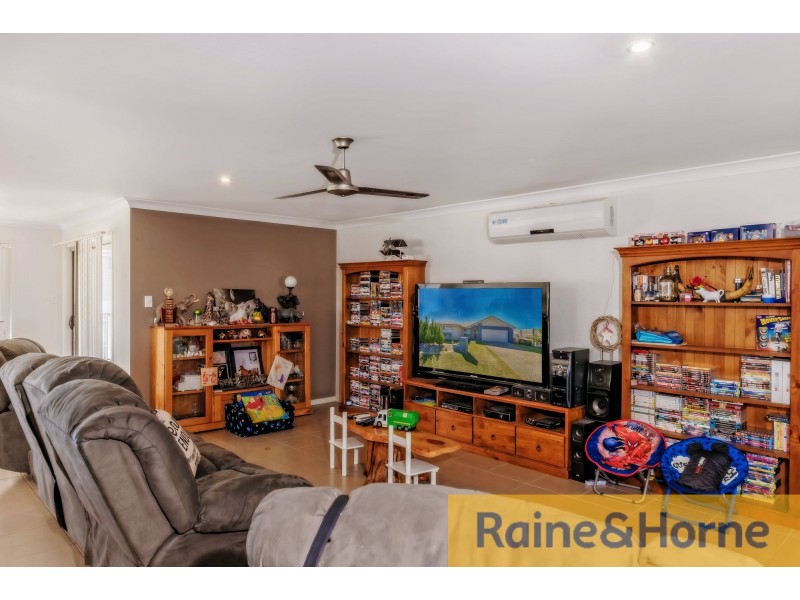 6 Tia Close, Morayfield QLD 4506