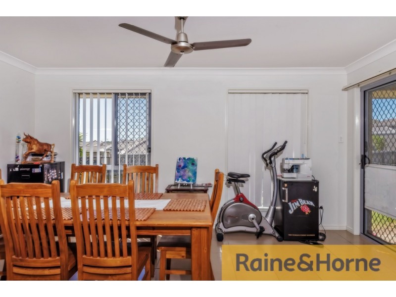 6 Tia Close, Morayfield QLD 4506