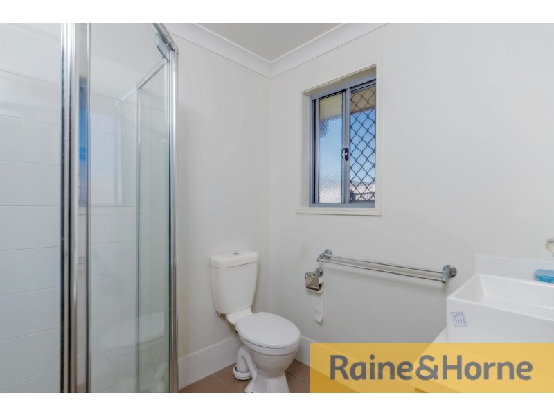 6 Tia Close, Morayfield QLD 4506