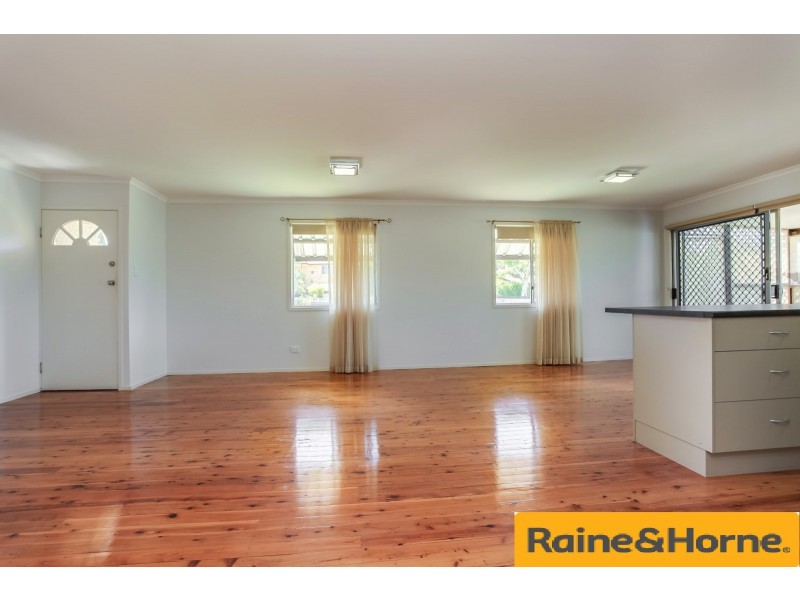 10 Winifred Street, Burpengary QLD 4505