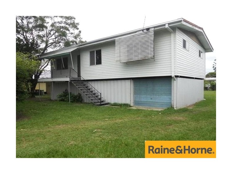 24 Hayes Street, Caboolture QLD 4510