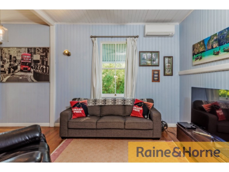 18 Kennedy St, Caboolture QLD 4510