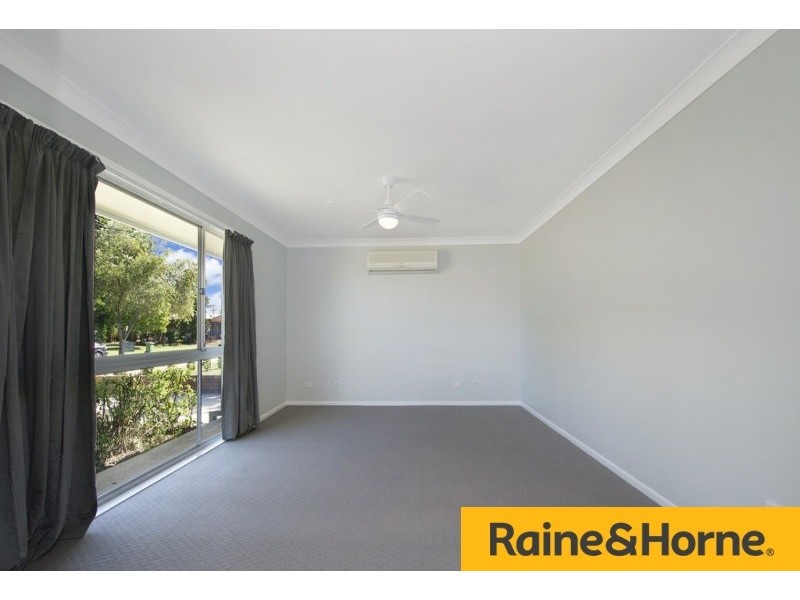 7 Sandpiper Street, Beachmere QLD 4510