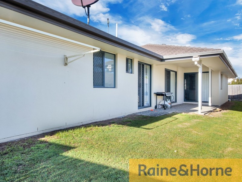 1 Sugarglider Close, Morayfield QLD 4506