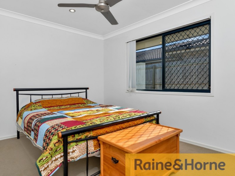 1 Sugarglider Close, Morayfield QLD 4506