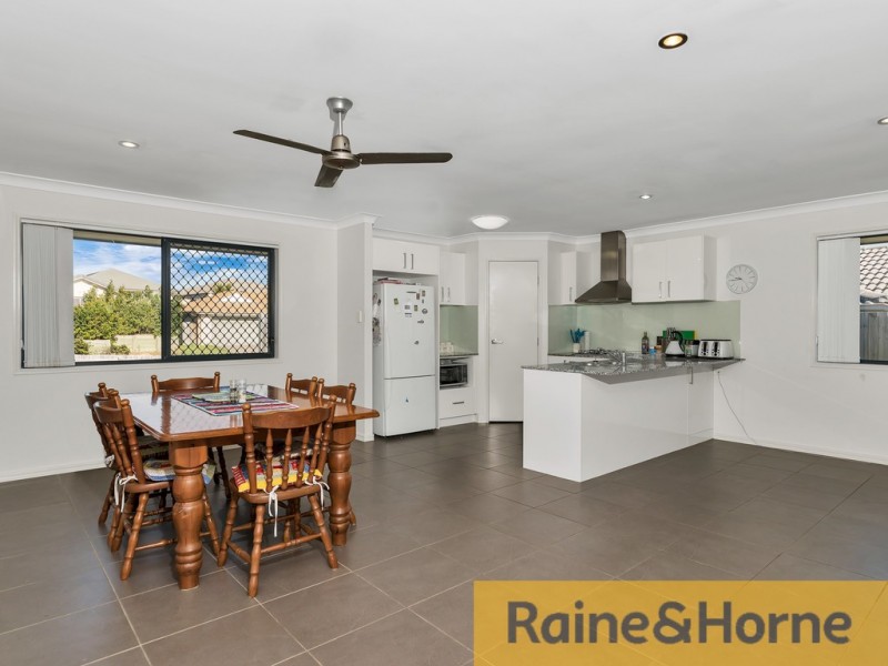 1 Sugarglider Close, Morayfield QLD 4506