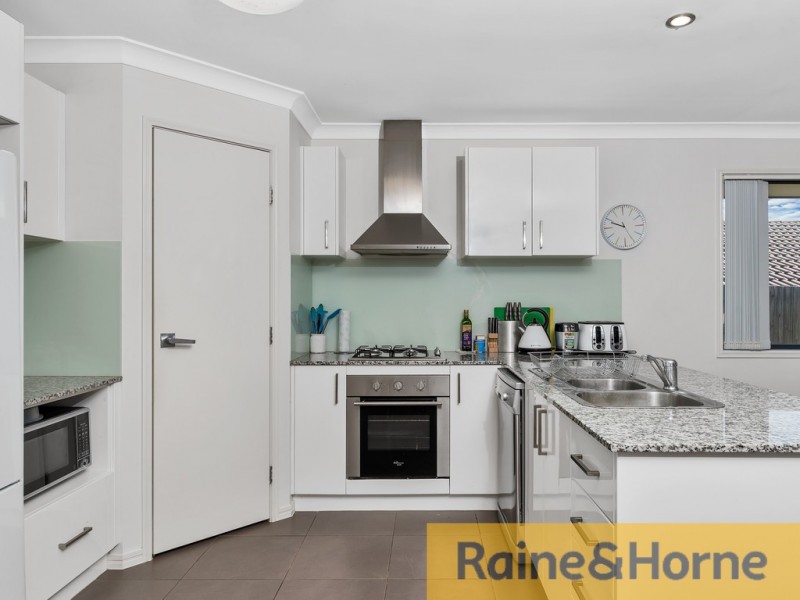 1 Sugarglider Close, Morayfield QLD 4506
